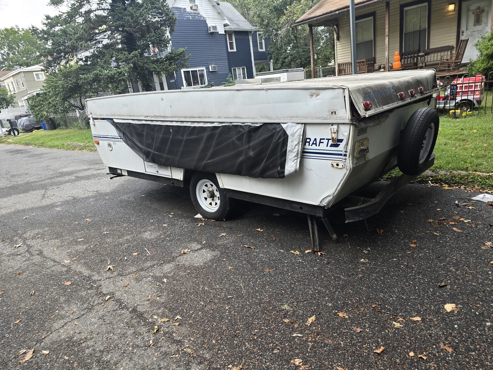 Photographic documentation of the work as submitted to the city's 311 record.