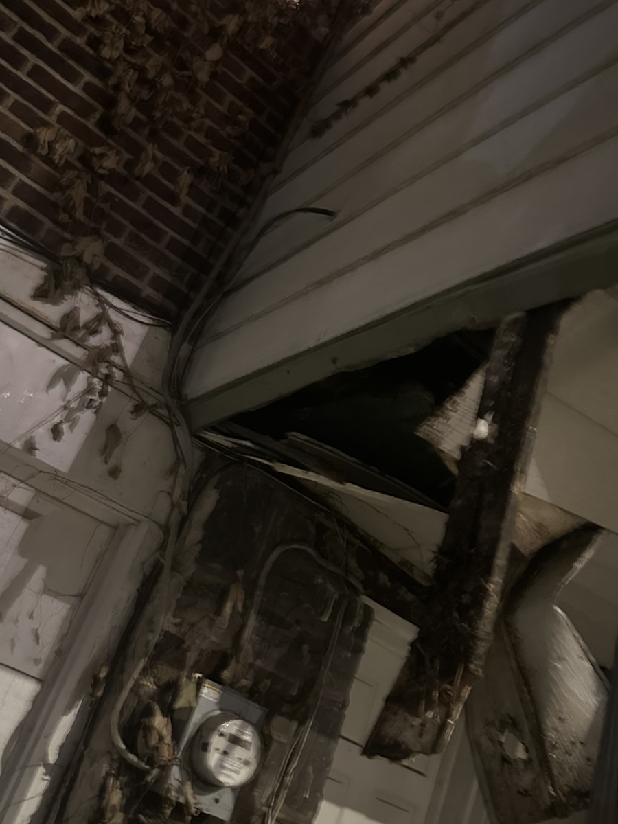 Photographic documentation of the work as submitted to the city's 311 record.