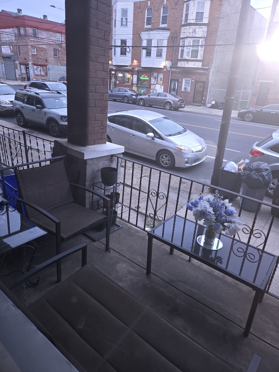 Photographic documentation of the work as submitted to the city's 311 record.