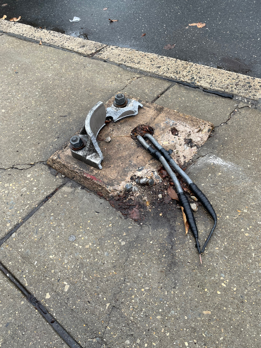 Photographic documentation of the work as submitted to the city's 311 record.