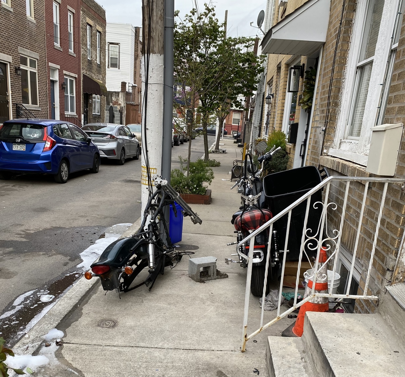 Photographic documentation of the work as submitted to the city's 311 record.