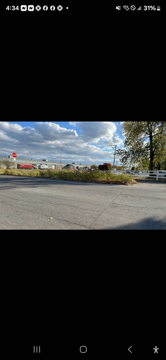Photographic documentation of the work as submitted to the city's 311 record.