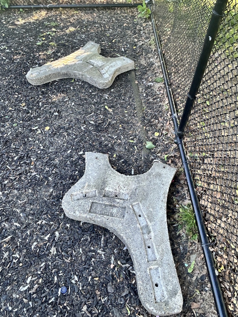 Photographic documentation of the work as submitted to the city's 311 record.