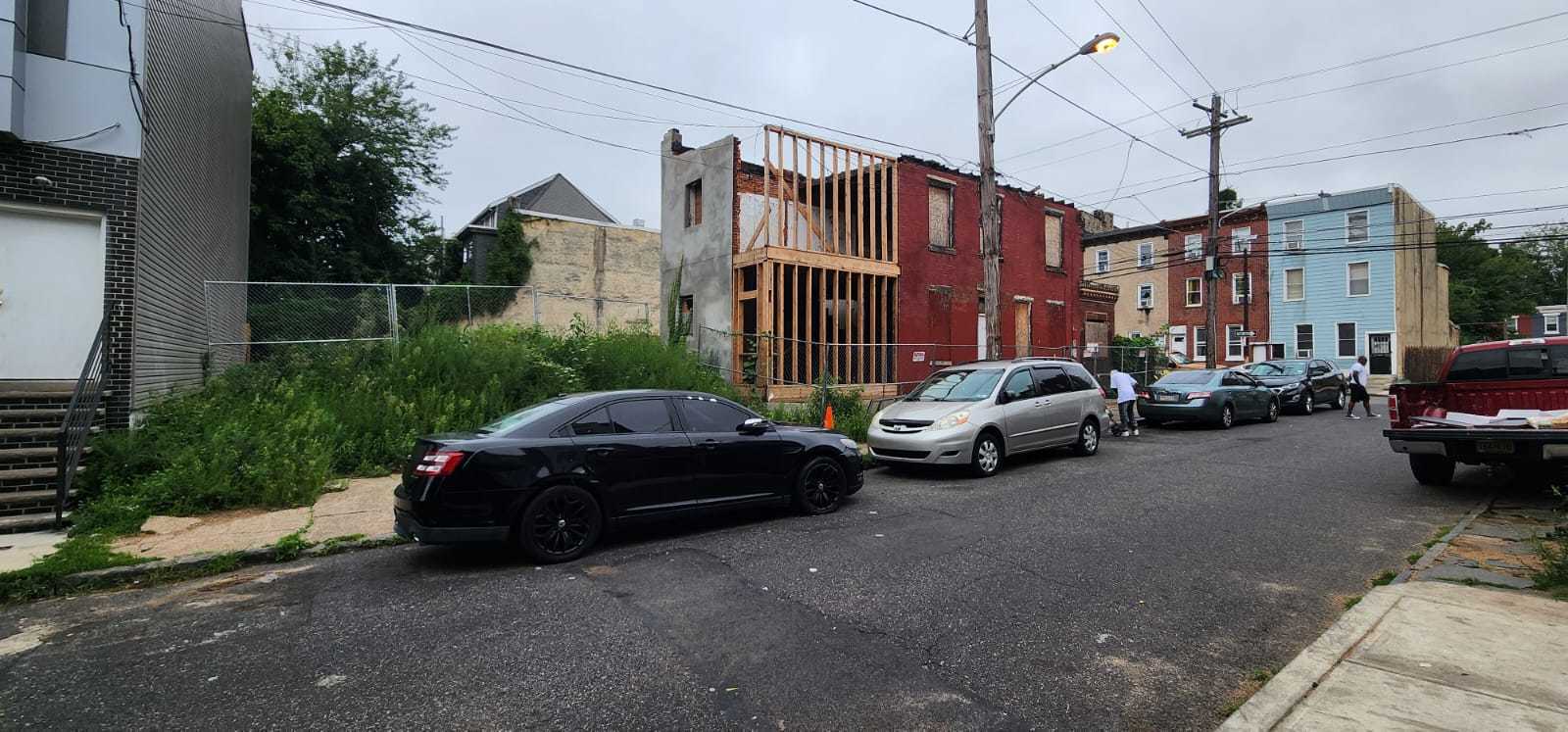 Photographic documentation of the work as submitted to the city's 311 record.