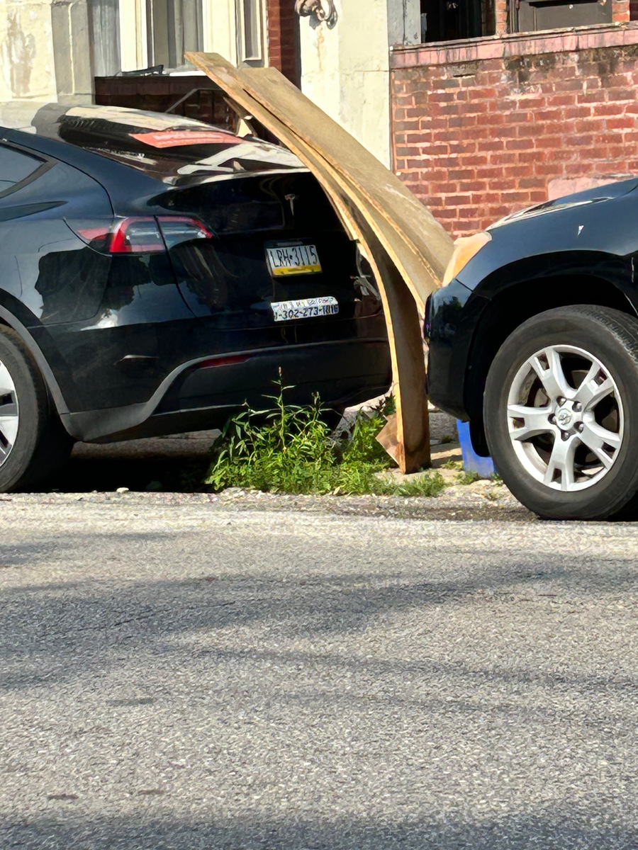 Photographic documentation of the work as submitted to the city's 311 record.