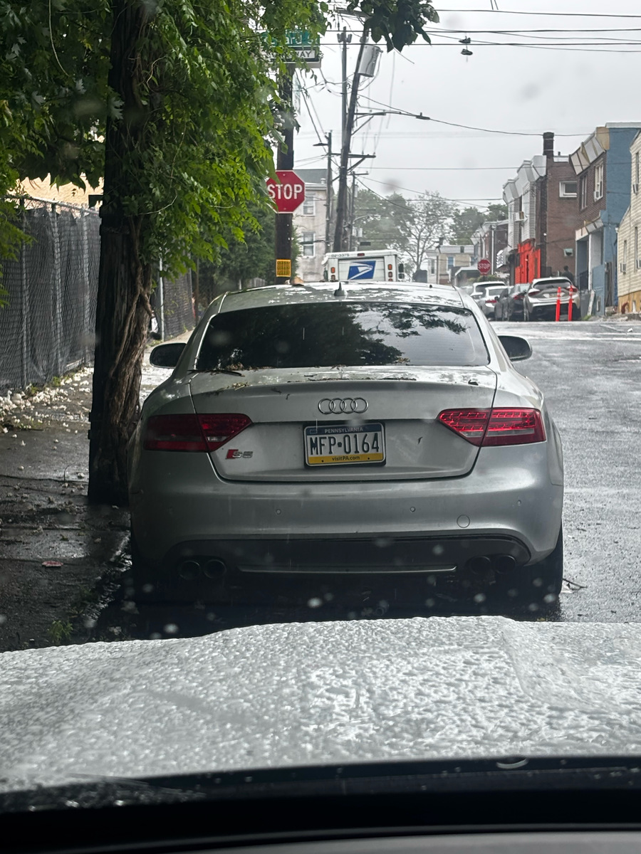 Photographic documentation of the work as submitted to the city's 311 record.