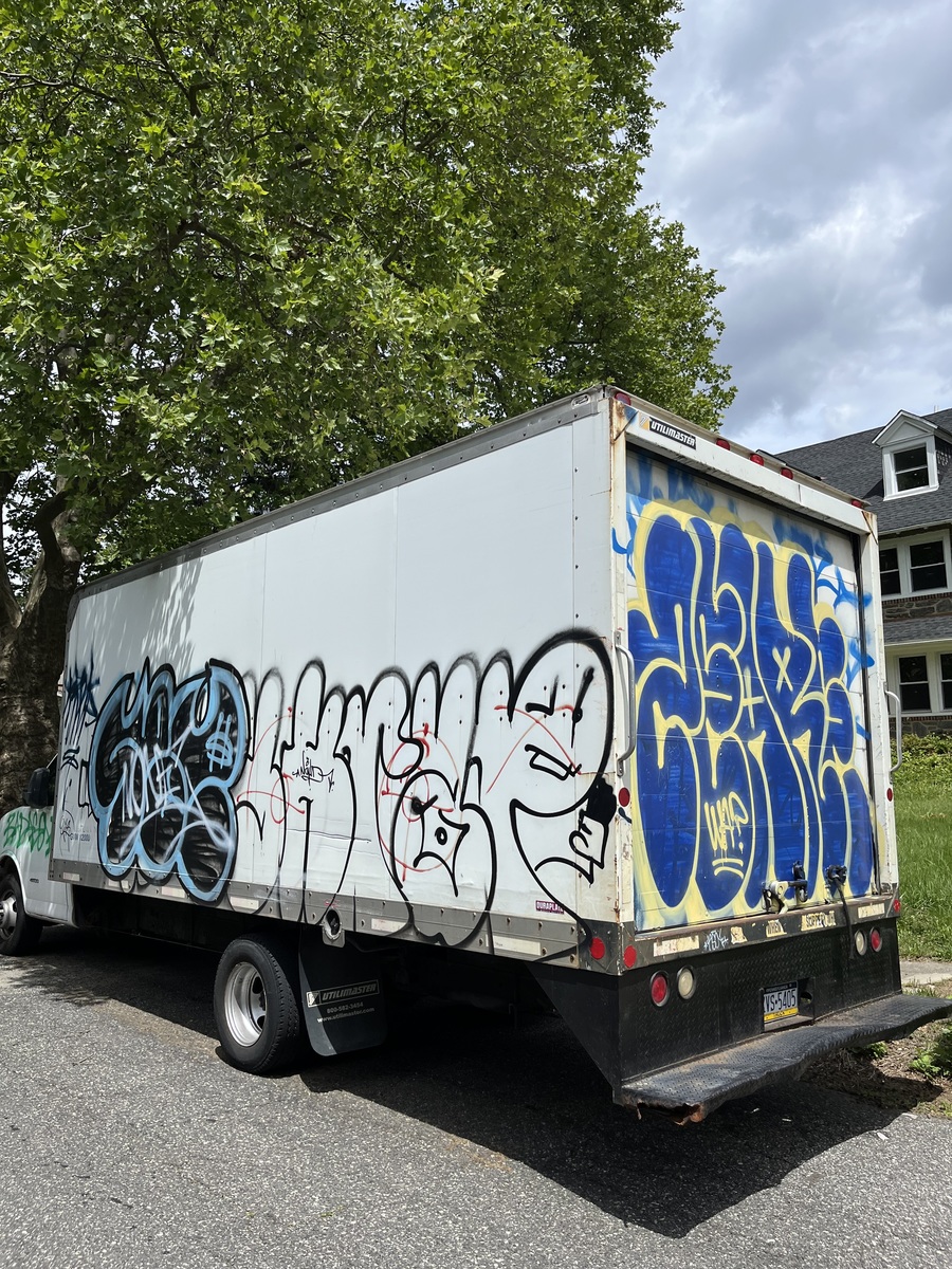 Photographic documentation of the work as submitted to the city's 311 record.