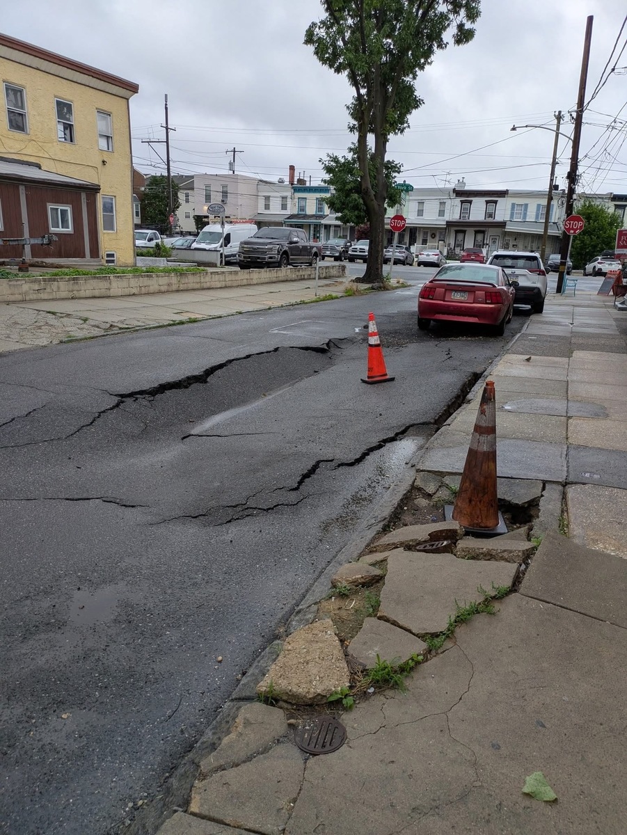 Photographic documentation of the work as submitted to the city's 311 record.