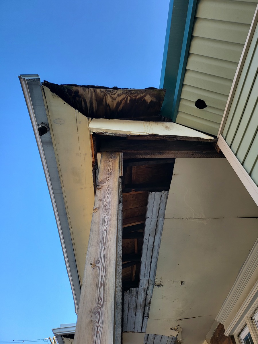 Photographic documentation of the work as submitted to the city's 311 record.