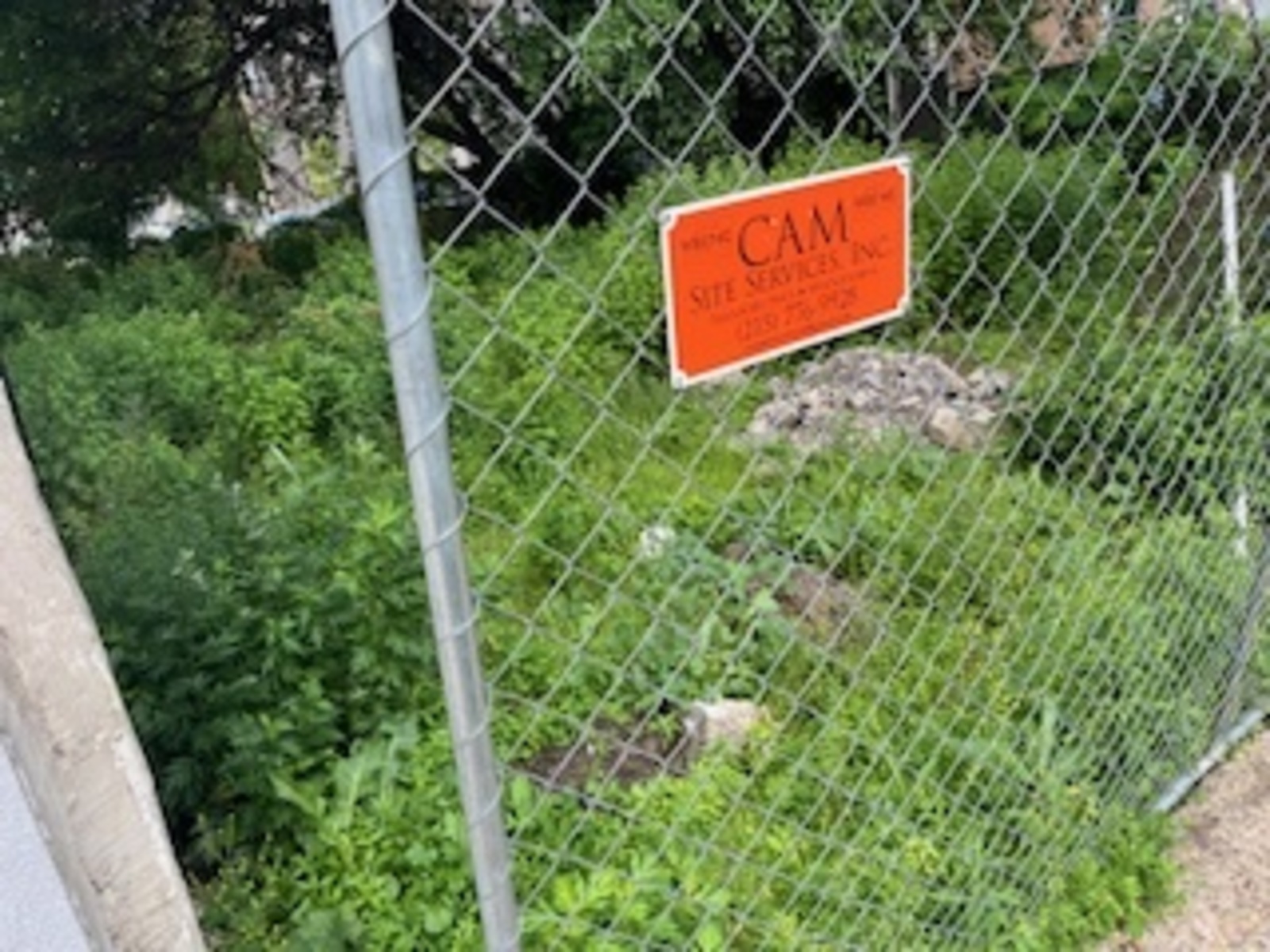 Photographic documentation of the work as submitted to the city's 311 record.