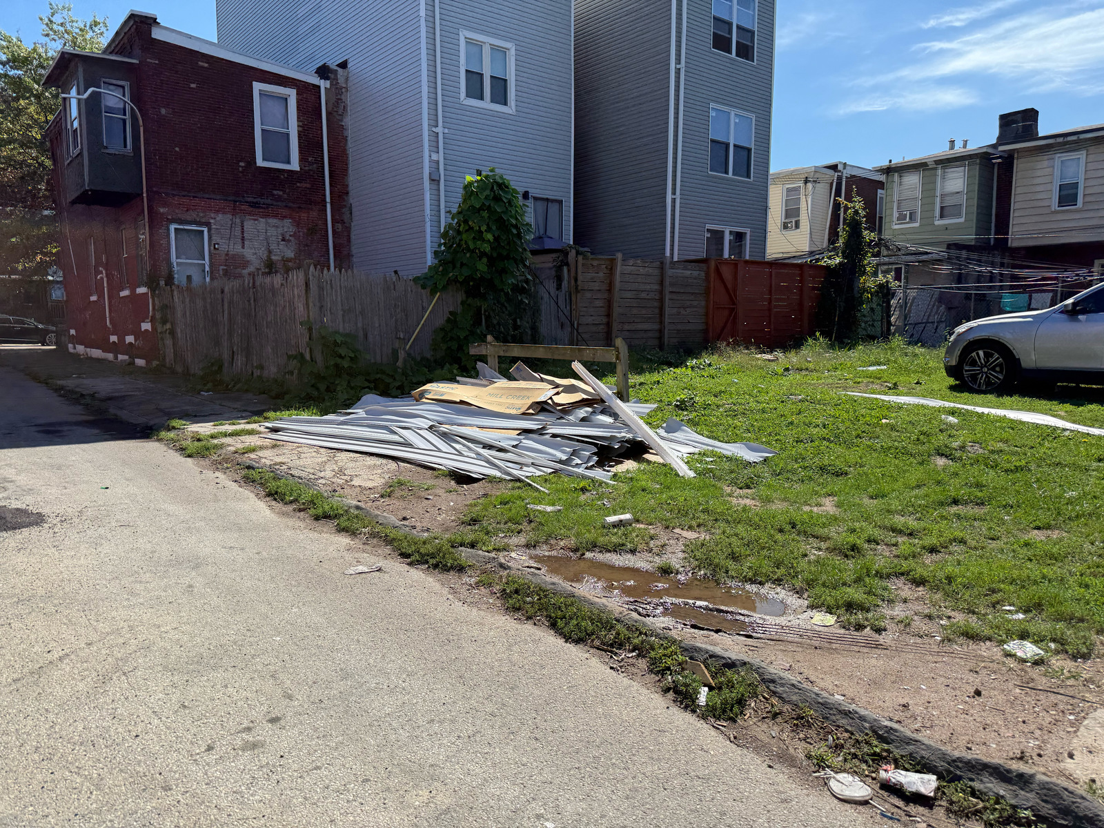 Photographic documentation of the work as submitted to the city's 311 record.