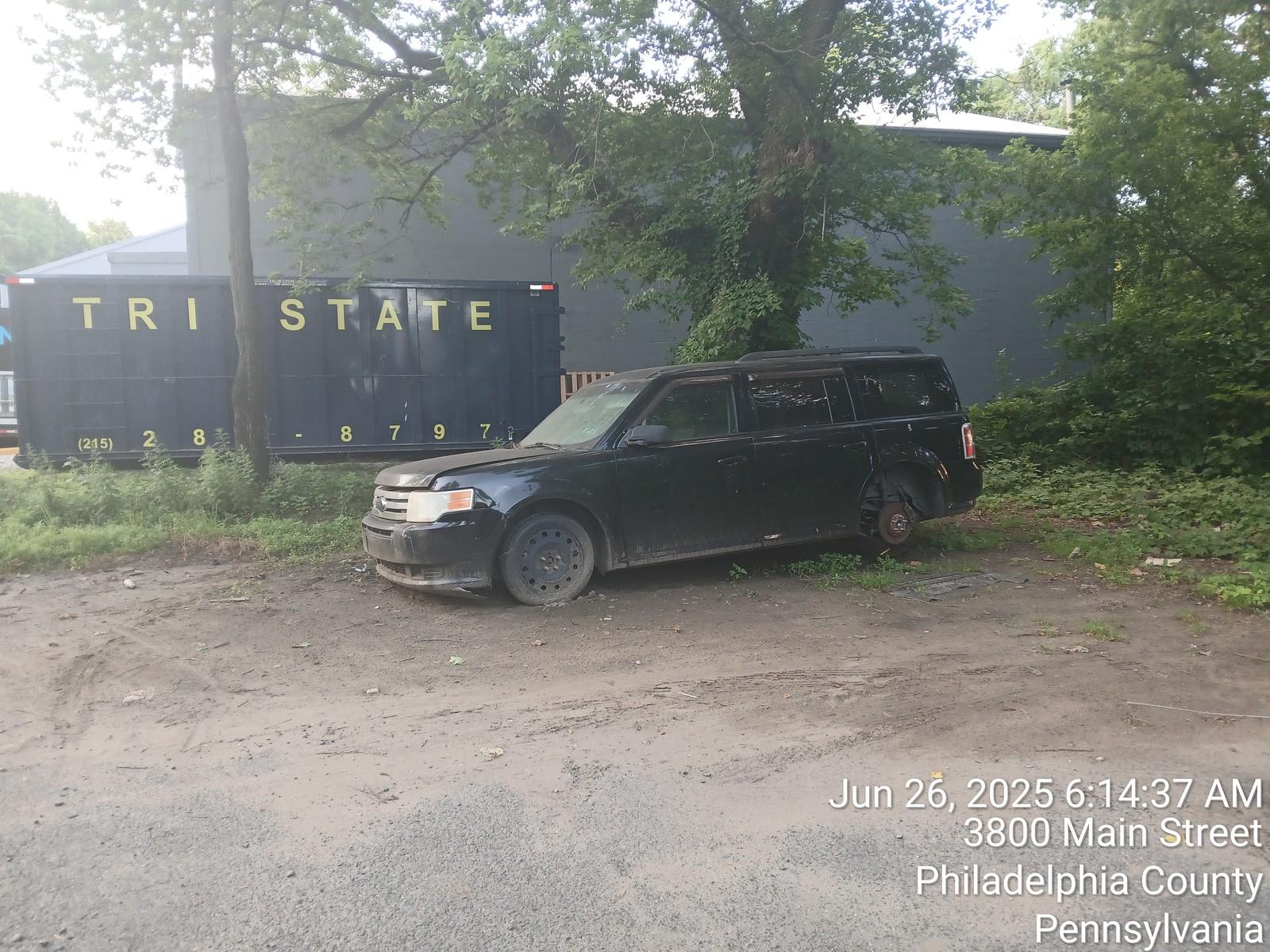 Photographic documentation of the work as submitted to the city's 311 record.