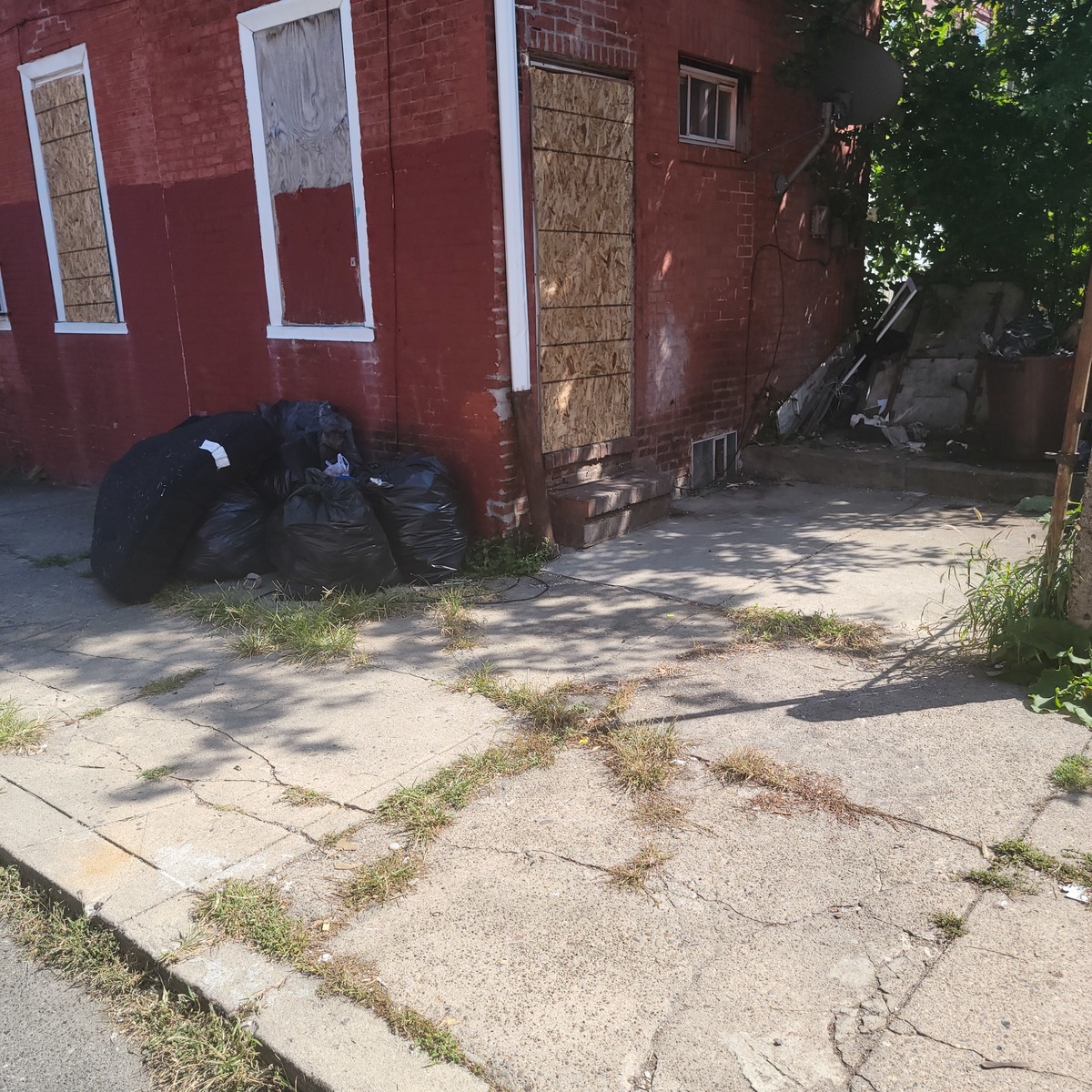 Photographic documentation of the work as submitted to the city's 311 record.