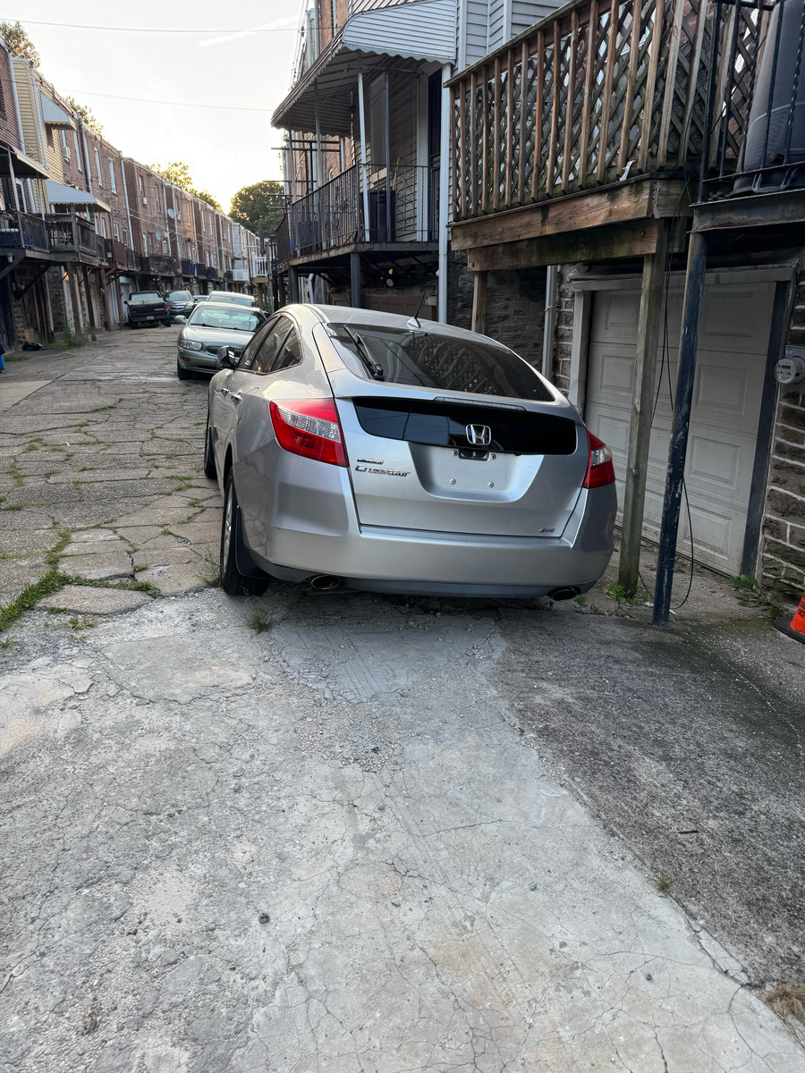 Photographic documentation of the work as submitted to the city's 311 record.