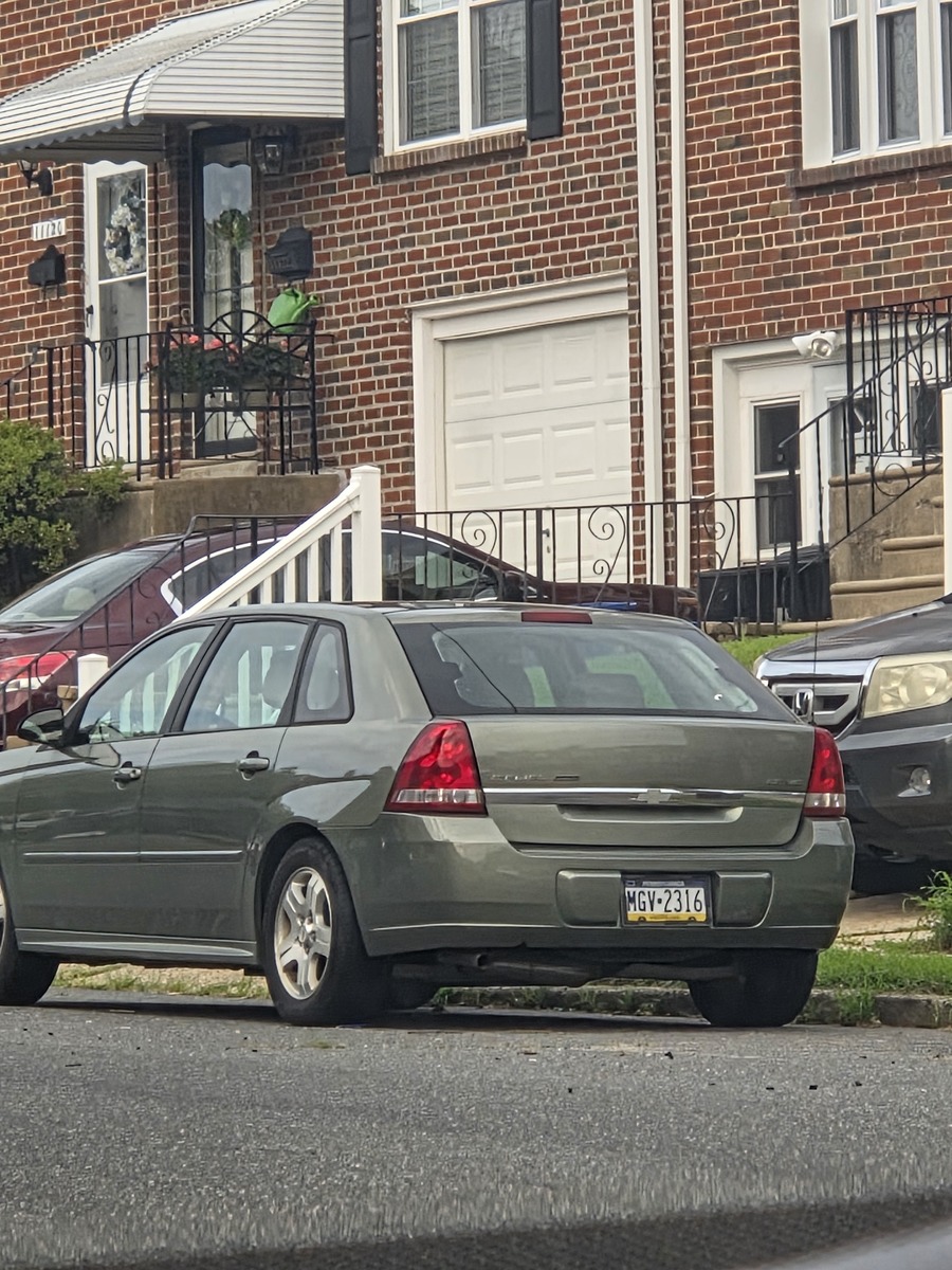 Photographic documentation of the work as submitted to the city's 311 record.