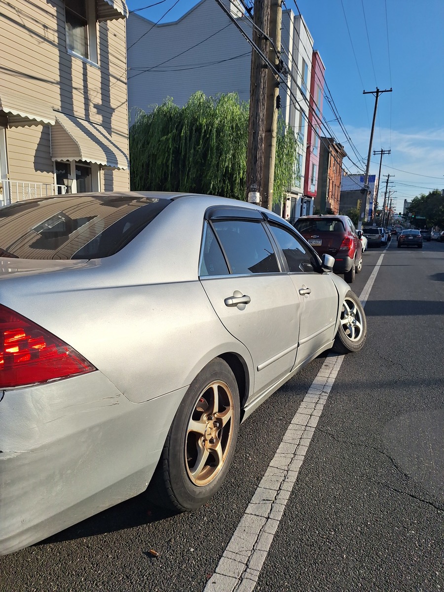 Photographic documentation of the work as submitted to the city's 311 record.