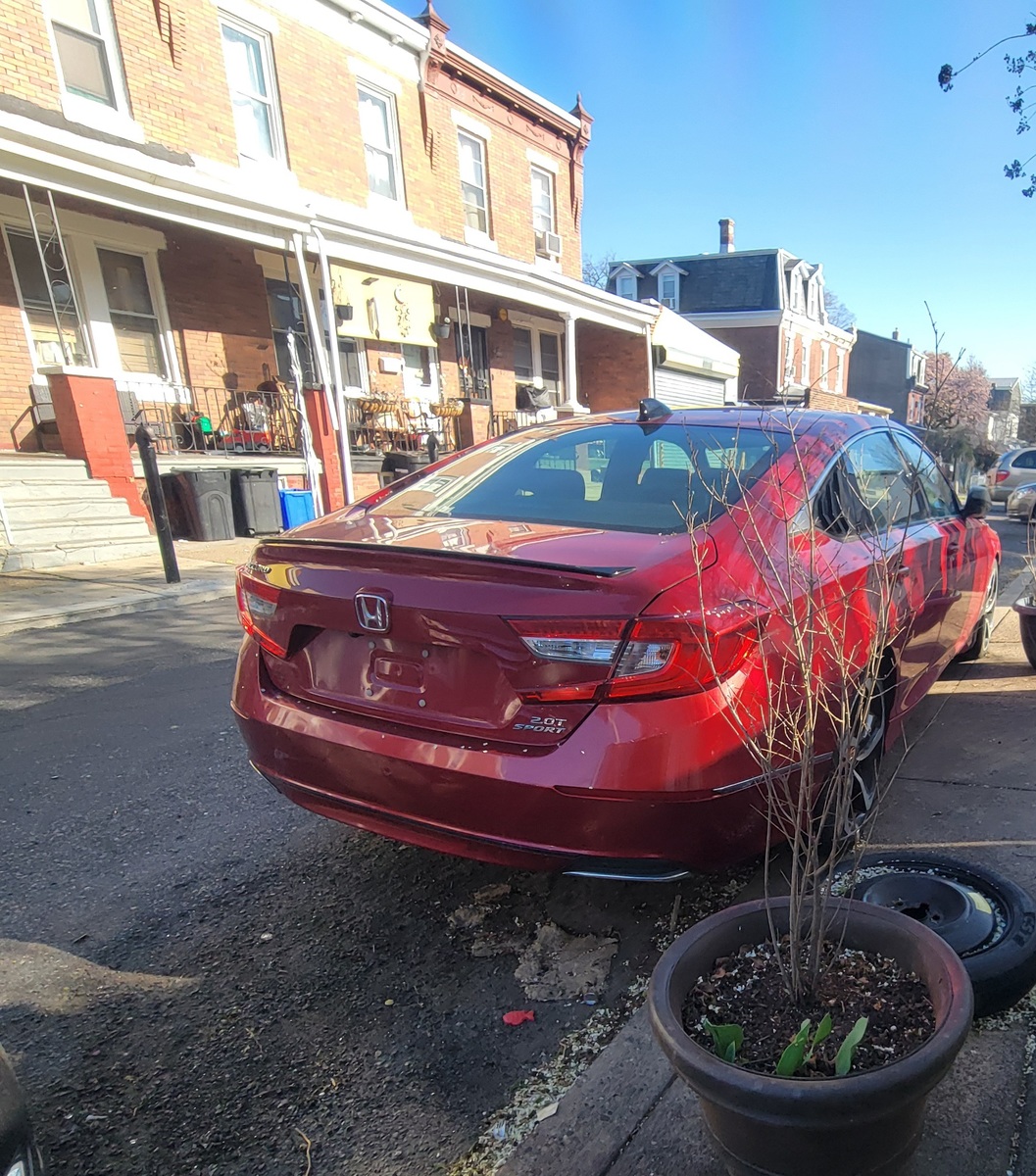 Photographic documentation of the work as submitted to the city's 311 record.