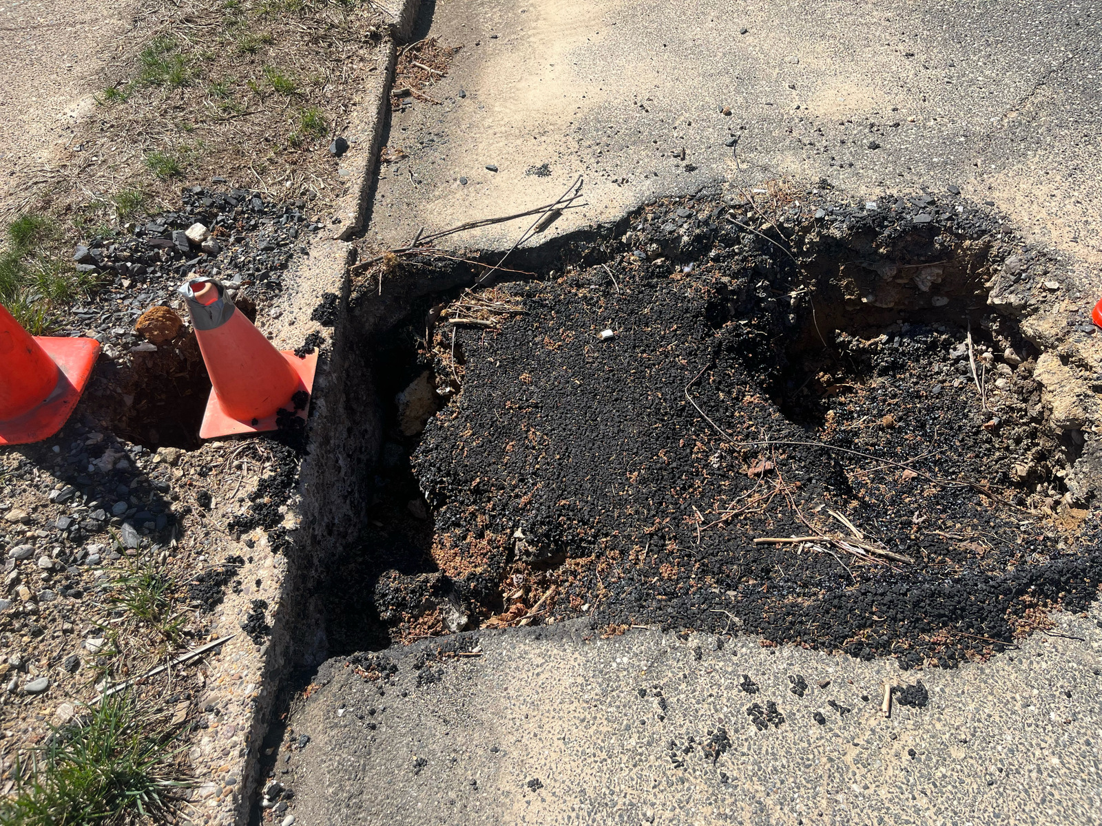 Photographic documentation of the work as submitted to the city's 311 record.