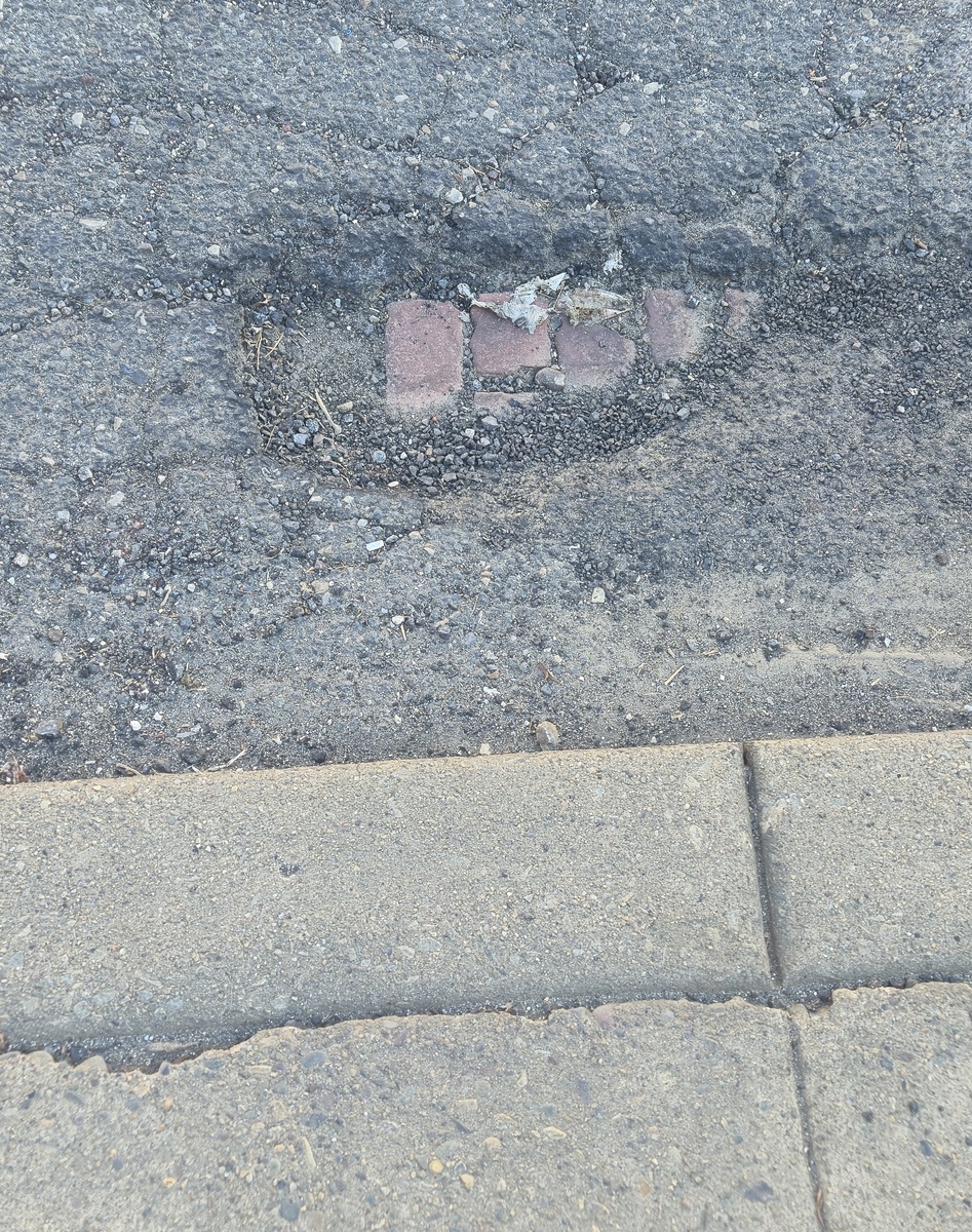 Photographic documentation of the work as submitted to the city's 311 record.