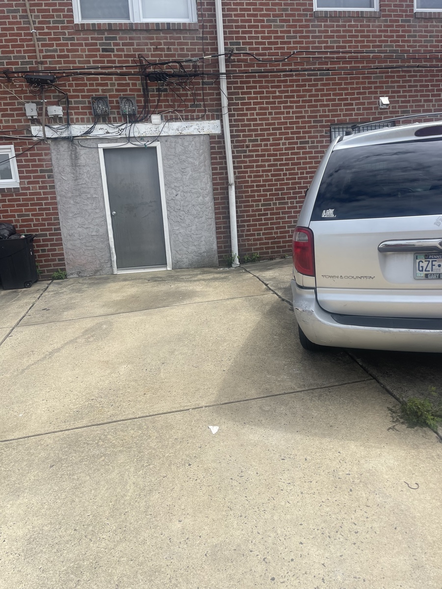 Photographic documentation of the work as submitted to the city's 311 record.