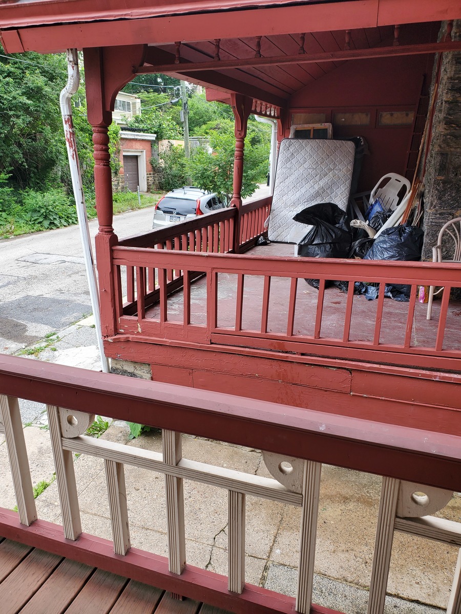 Photographic documentation of the work as submitted to the city's 311 record.