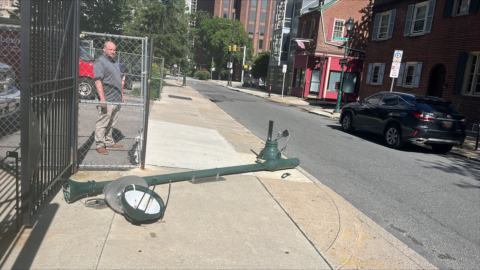 Photographic documentation of the work as submitted to the city's 311 record.