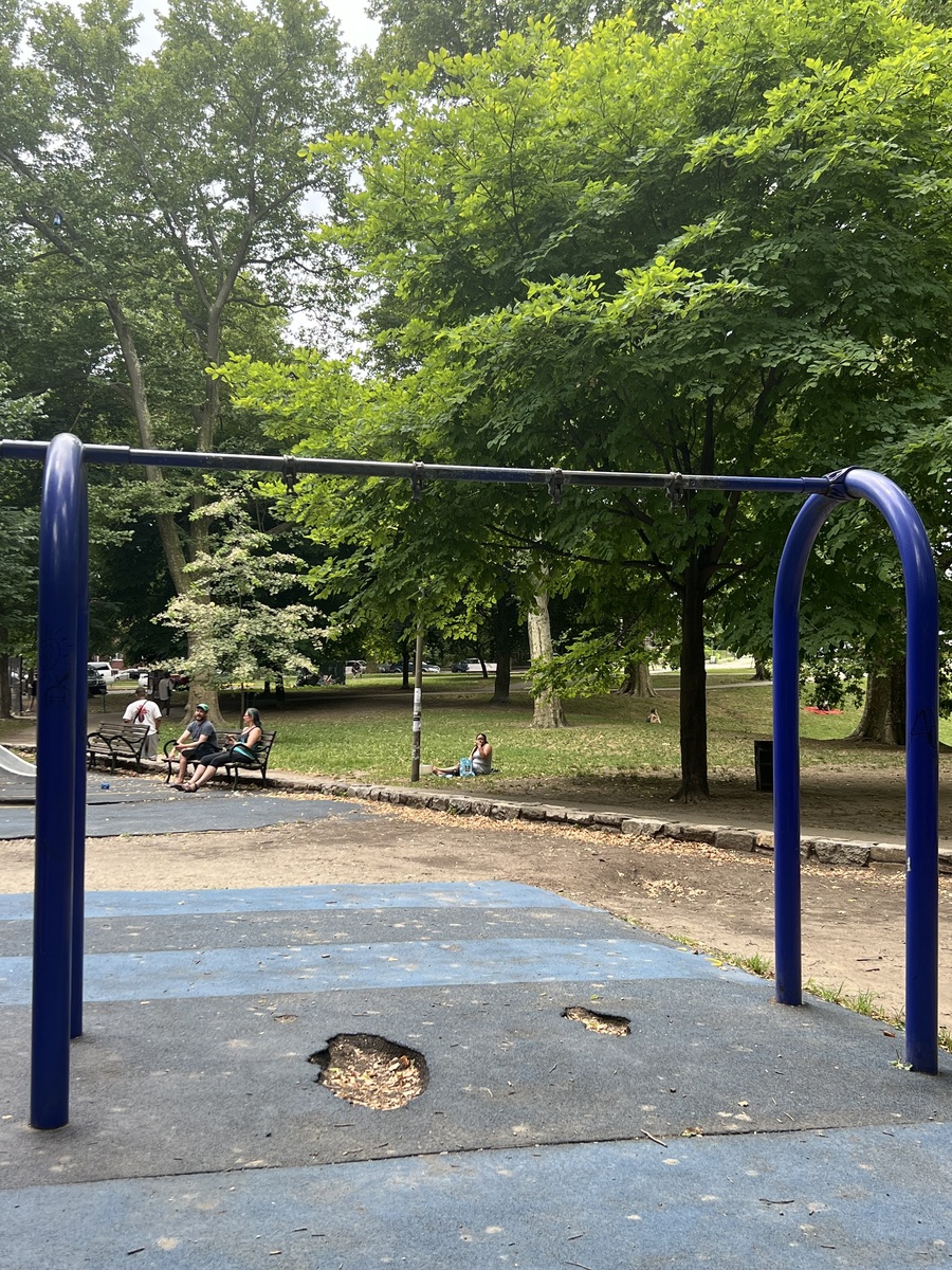 Photographic documentation of the work as submitted to the city's 311 record.