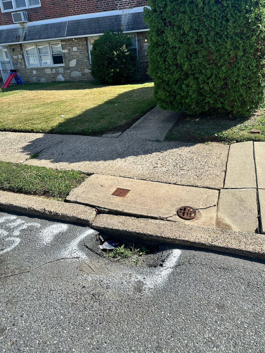 Documentation of Untitled (Street Defect) — Rhawnhurst, as submitted to Philadelphia 311.