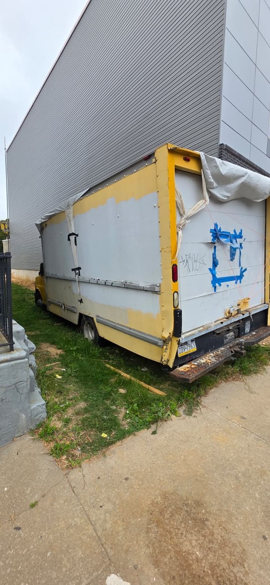Photographic documentation of the work as submitted to the city's 311 record.