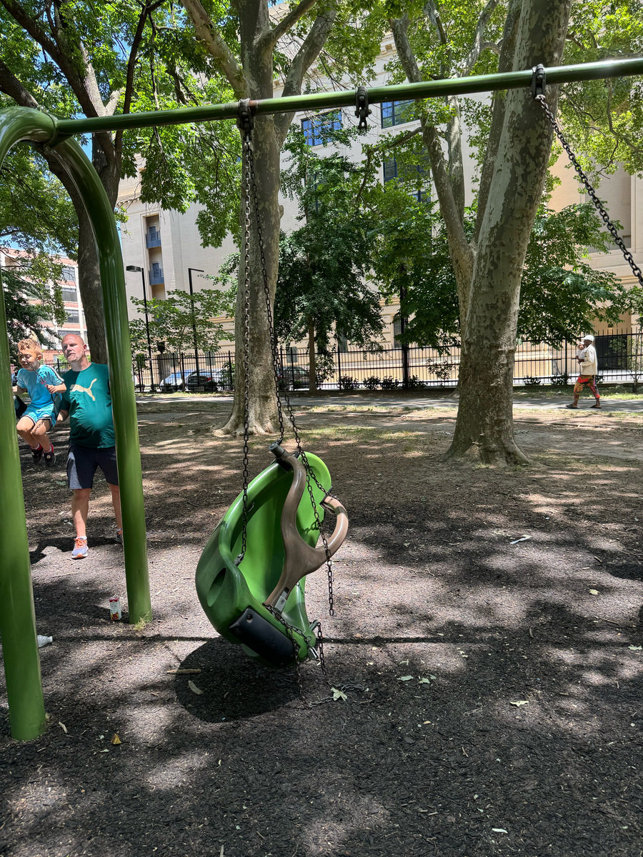 Photographic documentation of the work as submitted to the city's 311 record.