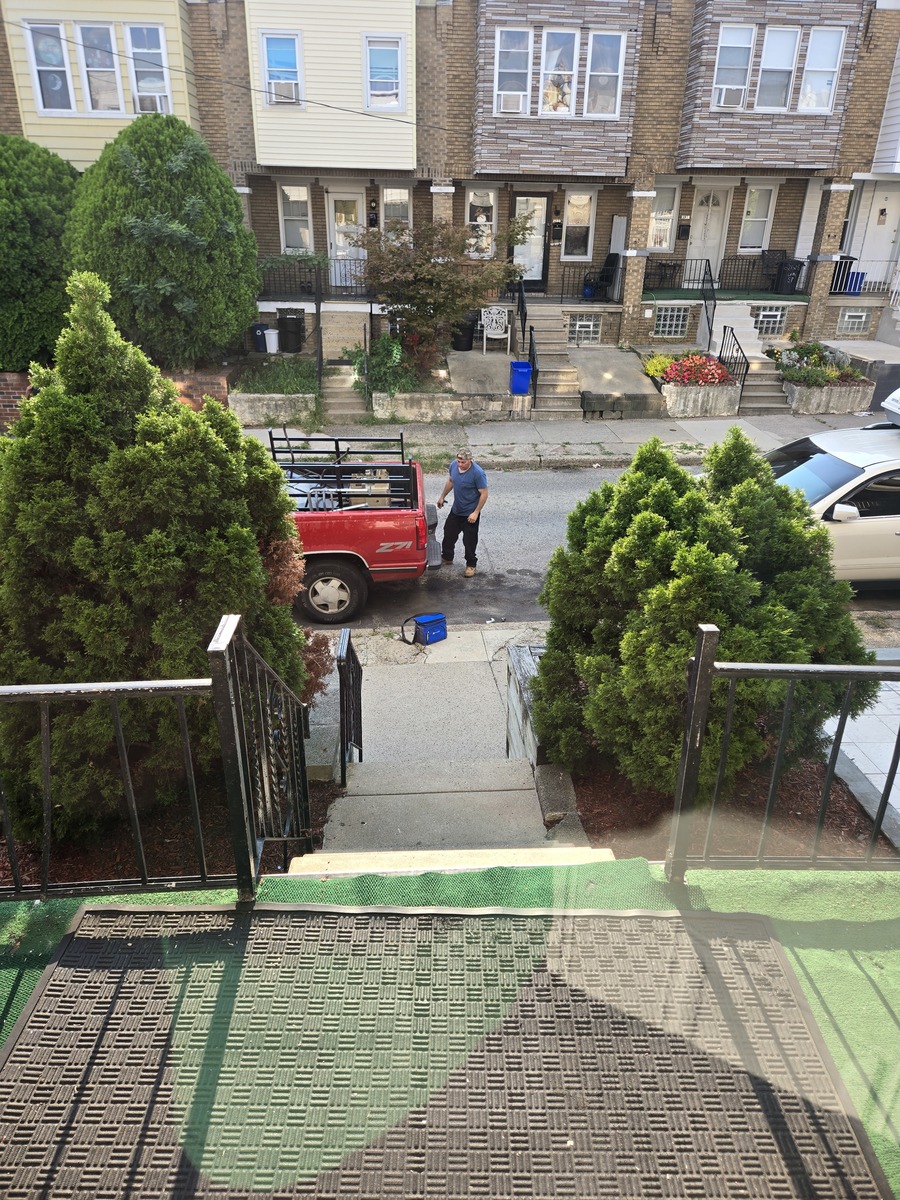 Photographic documentation of the work as submitted to the city's 311 record.