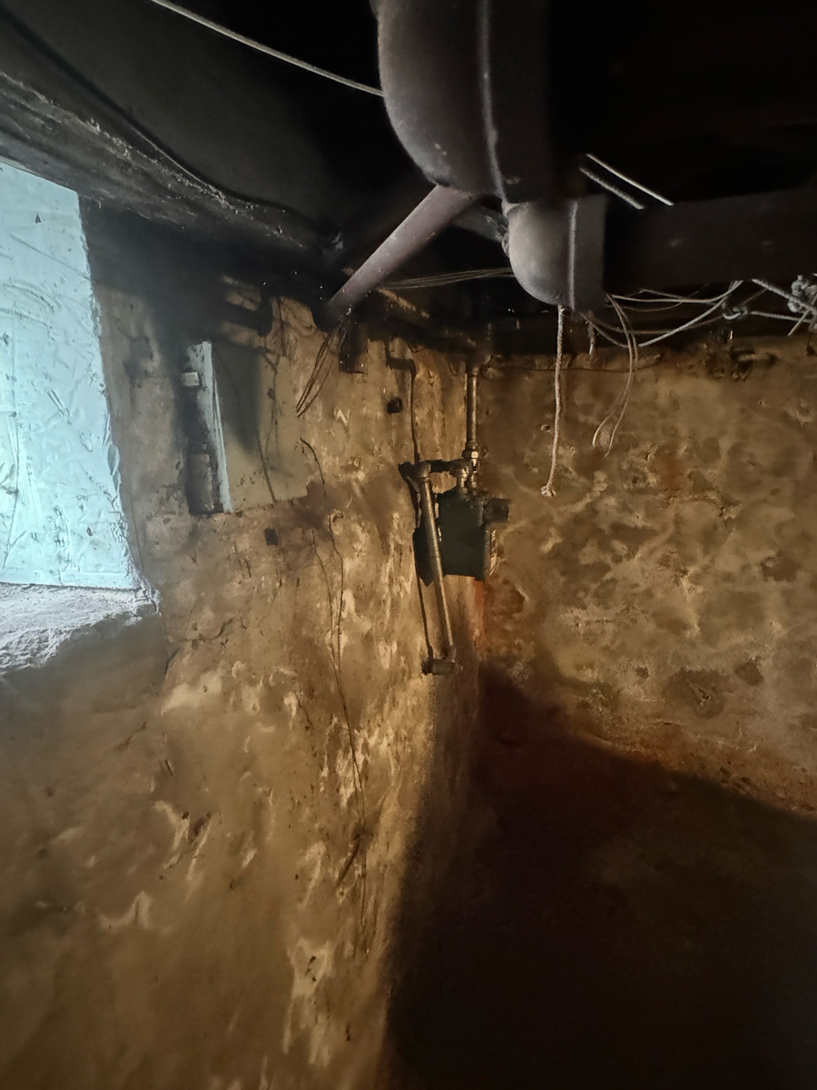 Photographic documentation of the work as submitted to the city's 311 record.