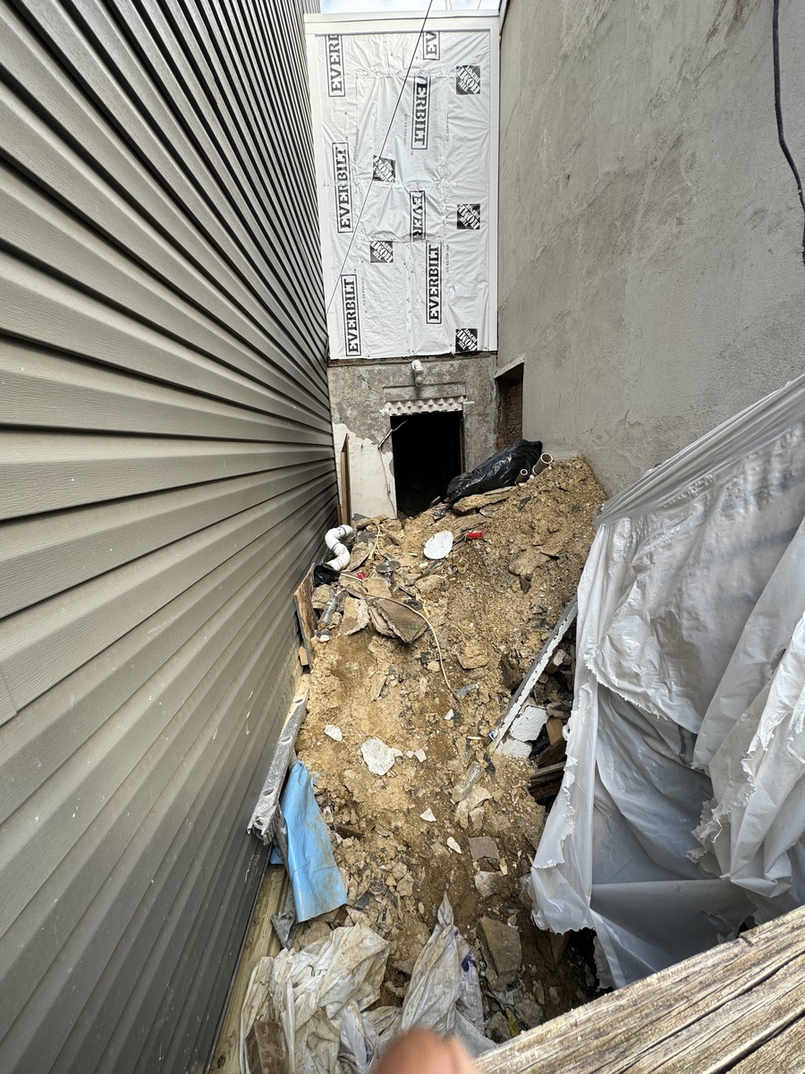 Photographic documentation of the work as submitted to the city's 311 record.
