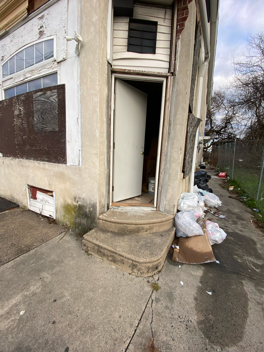 Photographic documentation of the work as submitted to the city's 311 record.