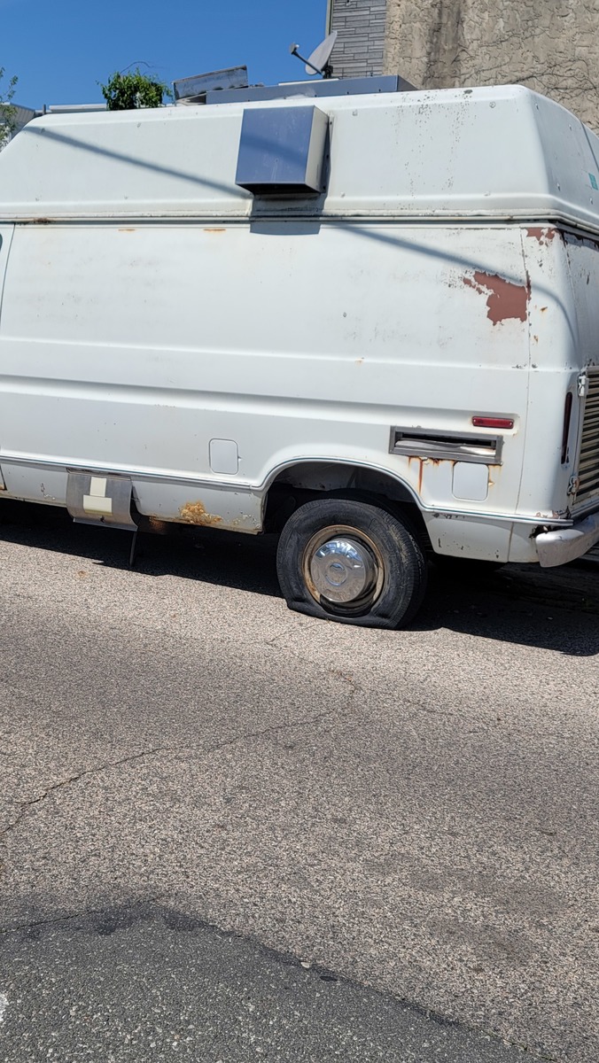 Photographic documentation of the work as submitted to the city's 311 record.
