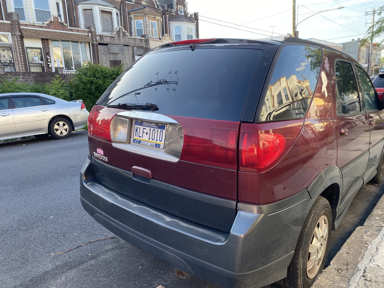 Photographic documentation of the work as submitted to the city's 311 record.
