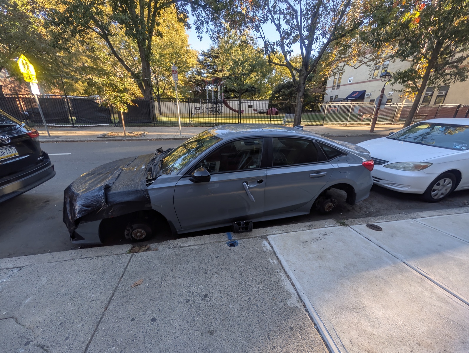 Photographic documentation of the work as submitted to the city's 311 record.