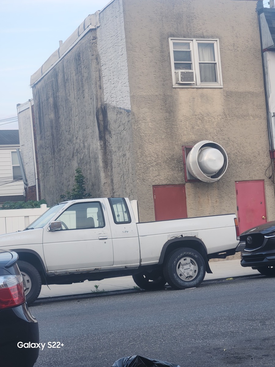 Photographic documentation of the work as submitted to the city's 311 record.