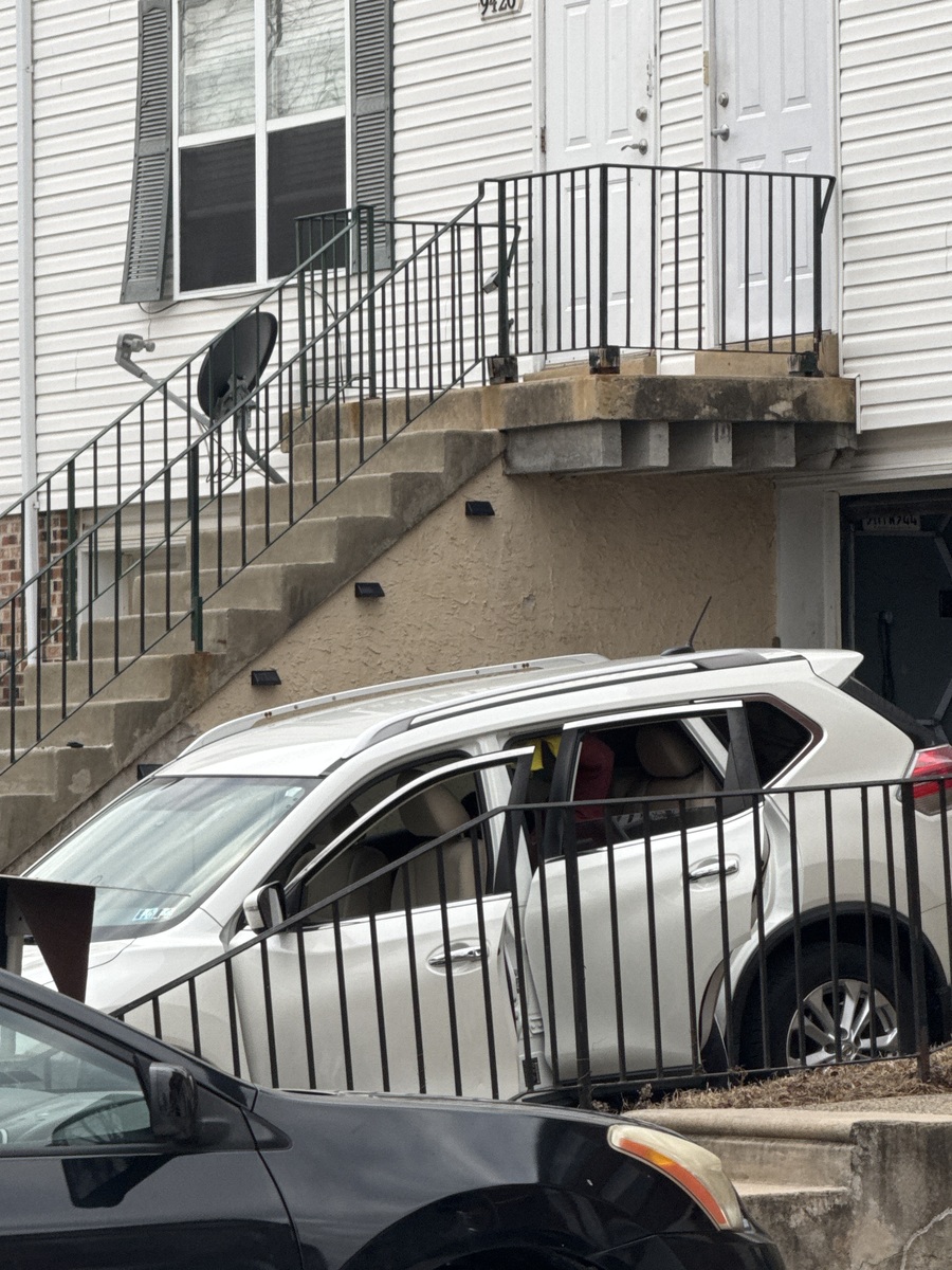 Photographic documentation of the work as submitted to the city's 311 record.