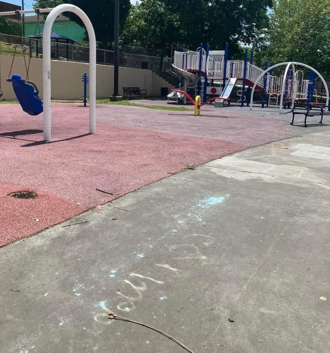 Photographic documentation of the work as submitted to the city's 311 record.