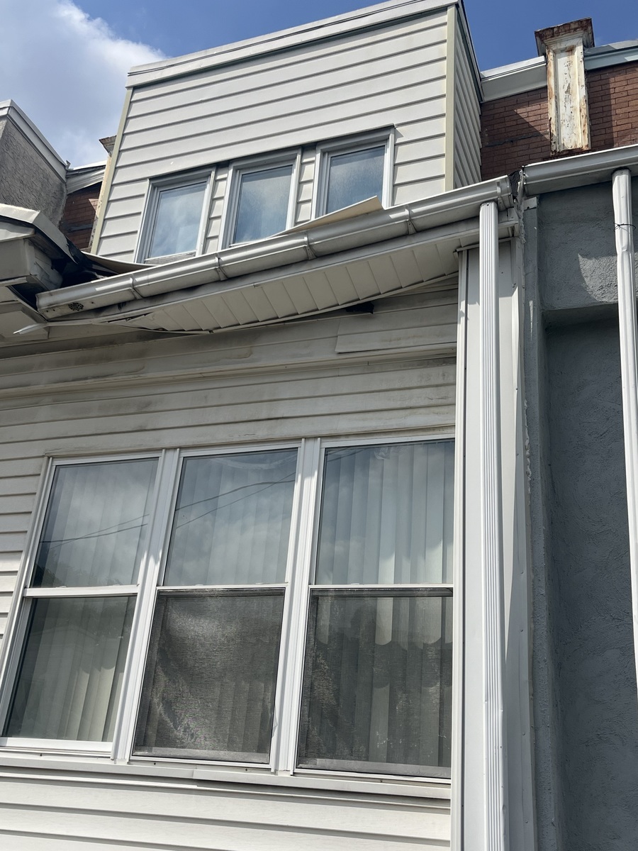 Photographic documentation of the work as submitted to the city's 311 record.