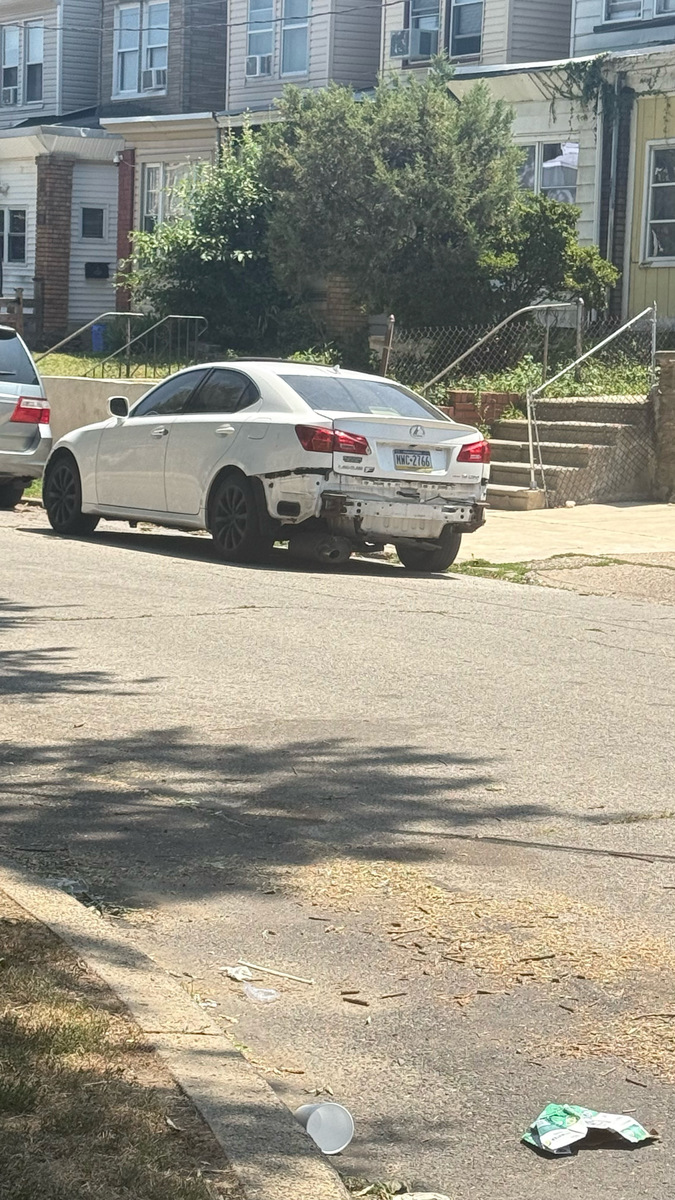 Photographic documentation of the work as submitted to the city's 311 record.