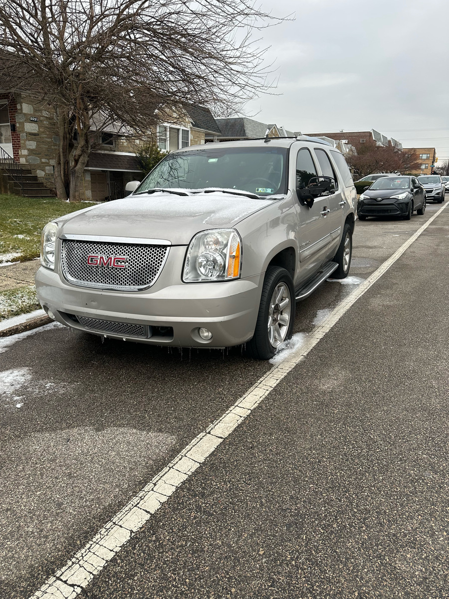 Photographic documentation of the work as submitted to the city's 311 record.