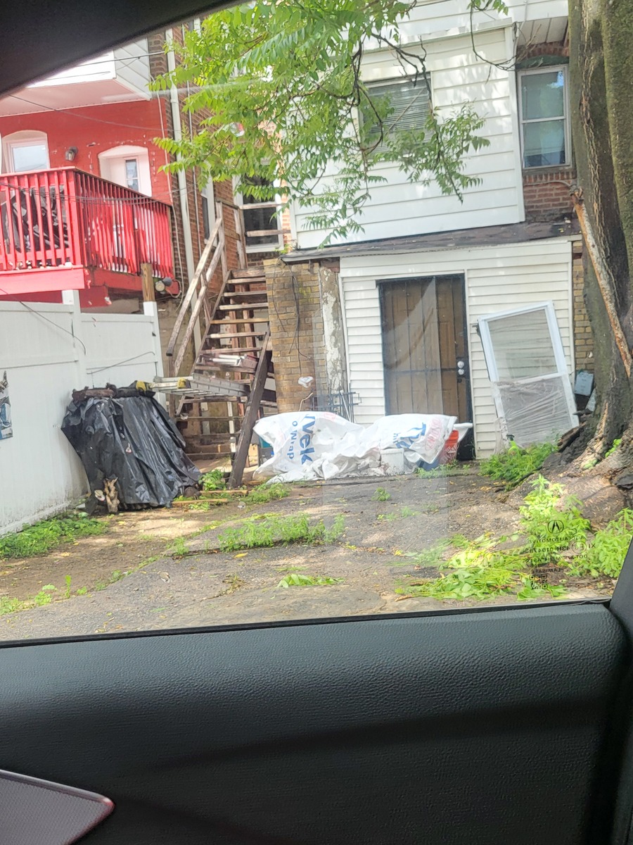 Photographic documentation of the work as submitted to the city's 311 record.