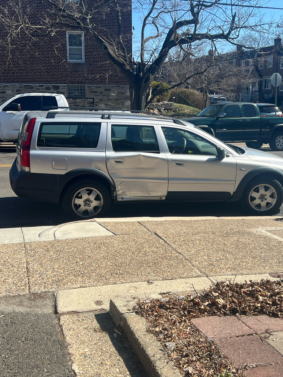 Photographic documentation of the work as submitted to the city's 311 record.