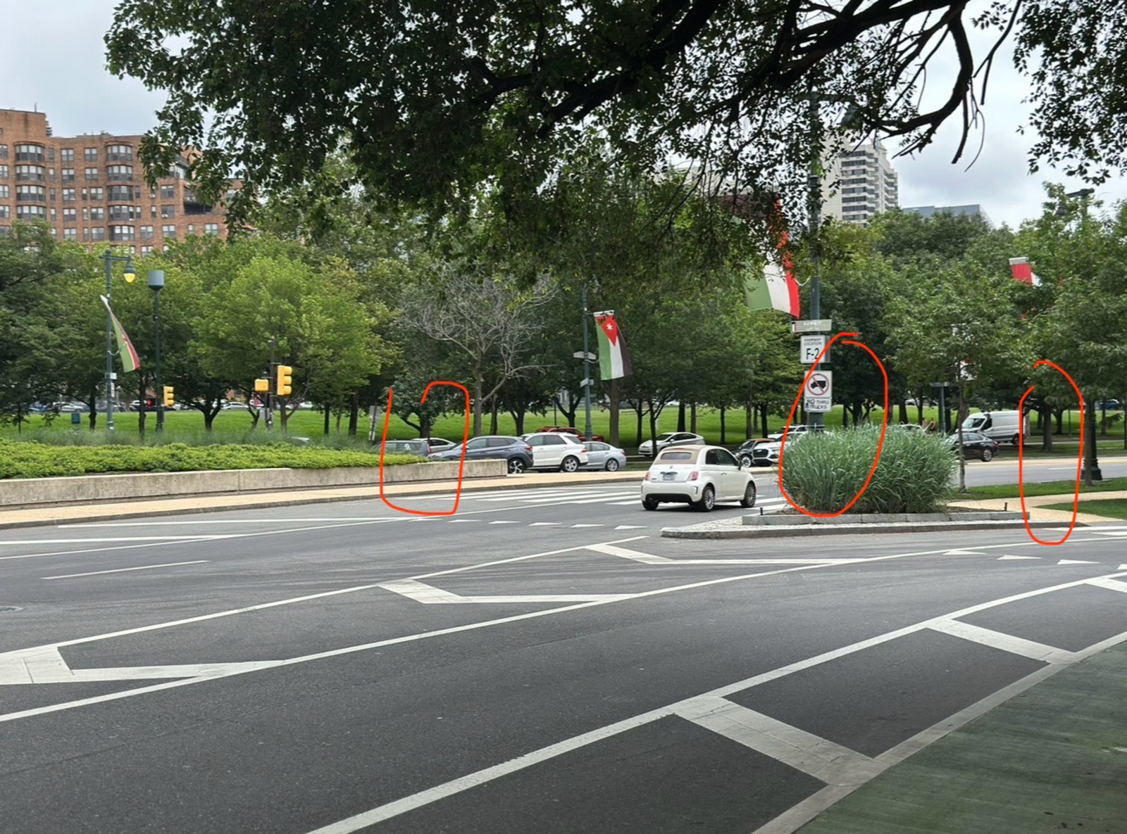 Photographic documentation of the work as submitted to the city's 311 record.