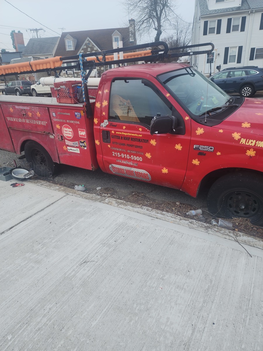 Photographic documentation of the work as submitted to the city's 311 record.
