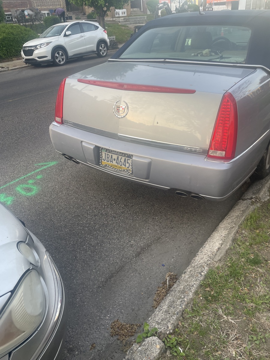 Photographic documentation of the work as submitted to the city's 311 record.