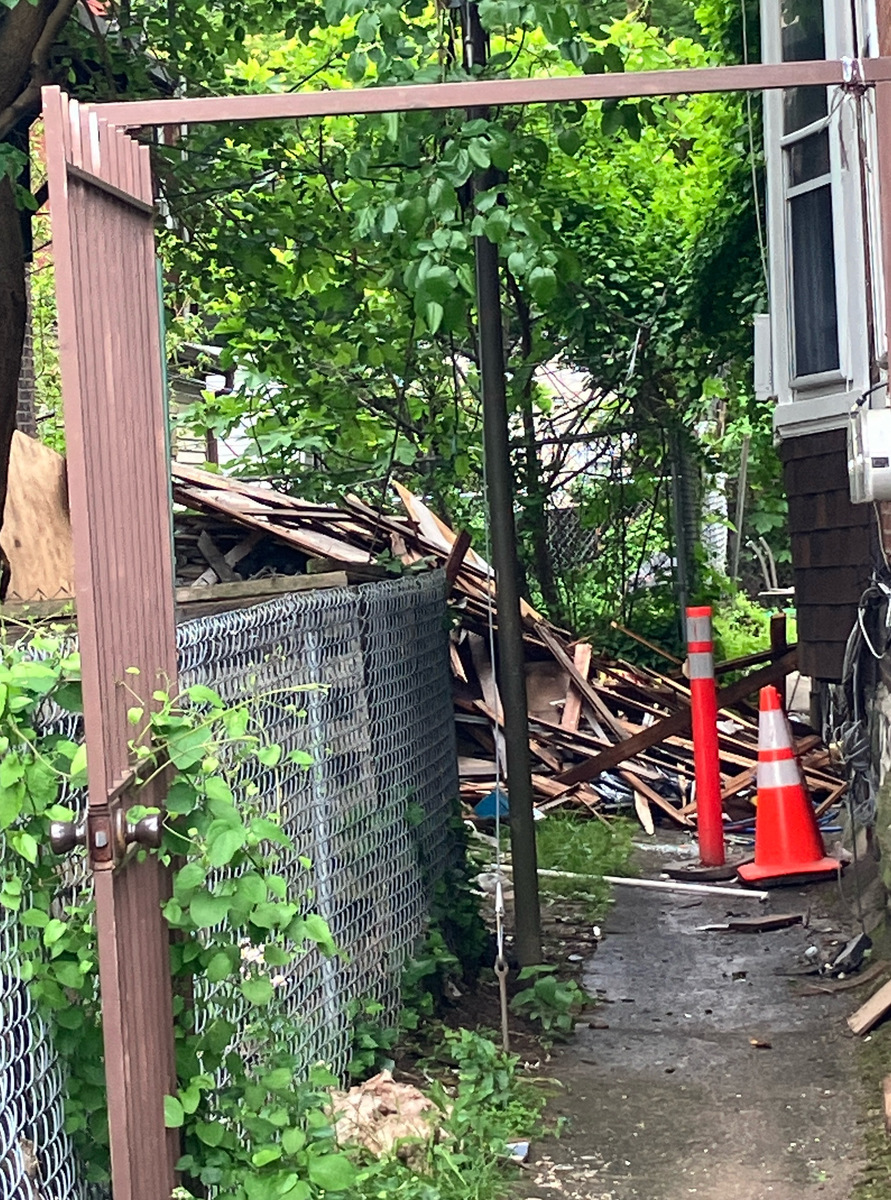 Photographic documentation of the work as submitted to the city's 311 record.