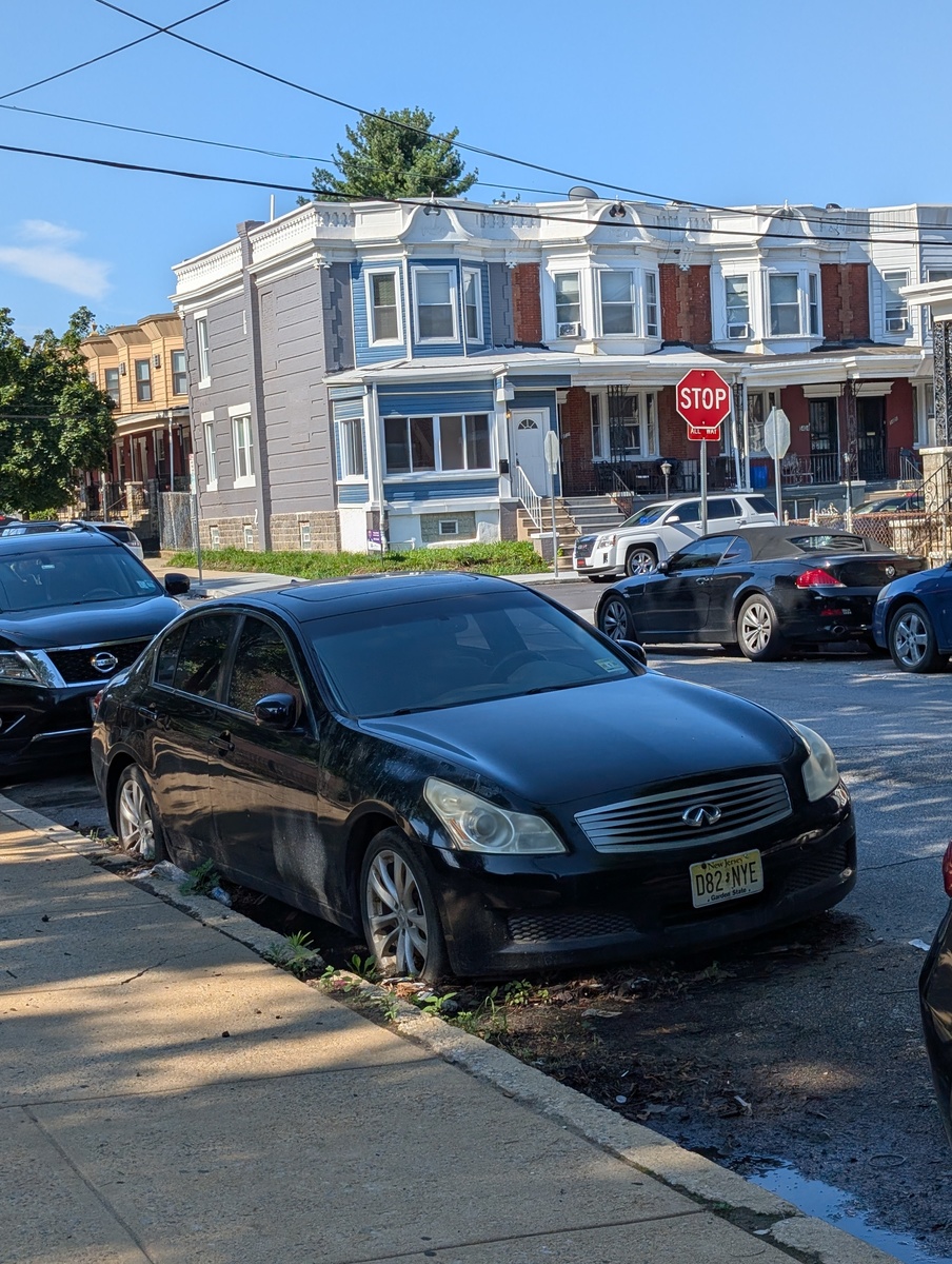Photographic documentation of the work as submitted to the city's 311 record.
